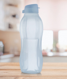 Эко-бутылка 1,5 л с клапаном Tupperware