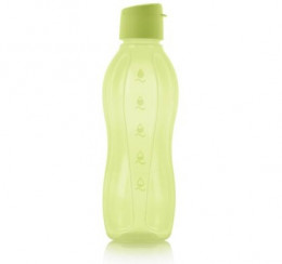 Эко-бутылка 1 л в салатовом цвете с клапаном Tupperware